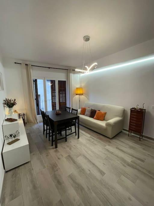 Habitacion Roca Foradada En Casa Cami De Les Aiguees Monistrol De Montserrat Esterno foto